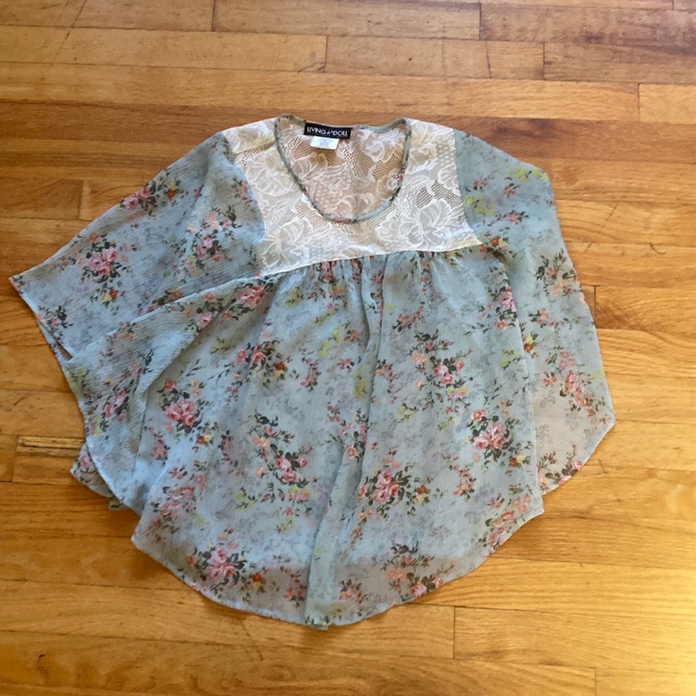 Nordstrom Living Doll Lace Floral Flowy Top
